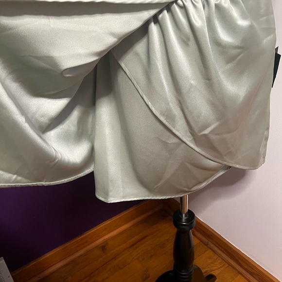 Lulus NWT Sage Colored Short Sleeve Dress - Picture 3 of 11